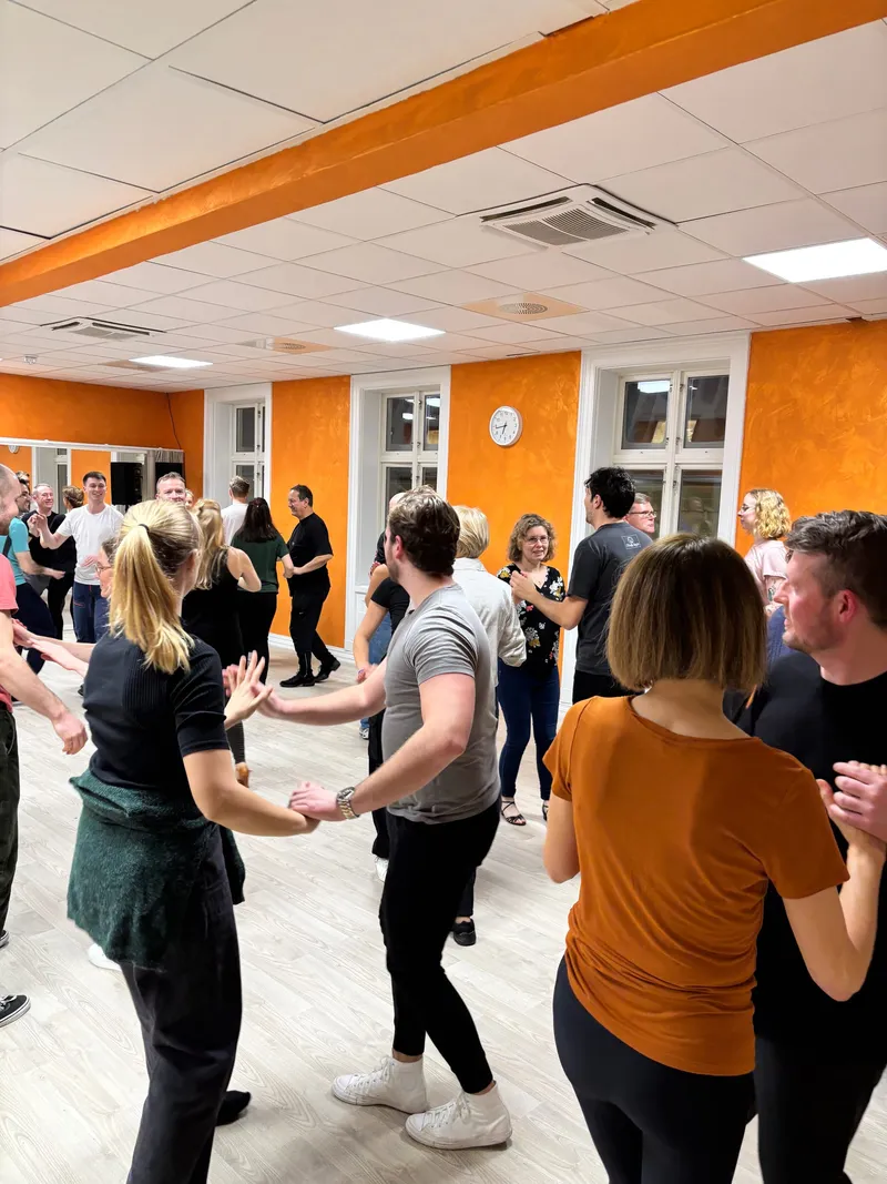 Bachata hos Contigo Danseskole